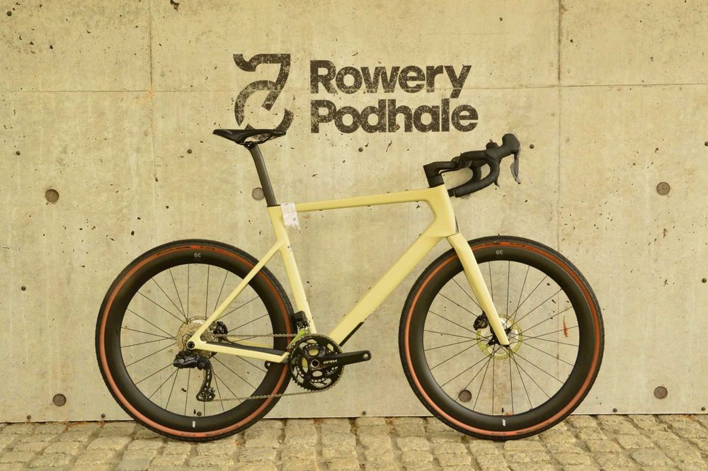 ROSE Backroad FF GRX RX825 Di2 2x12 wyścigowy karbonowy gravel L