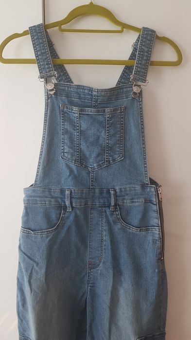 Divided rozciągliwe jeansowe ogrodniczki bojówki r.40