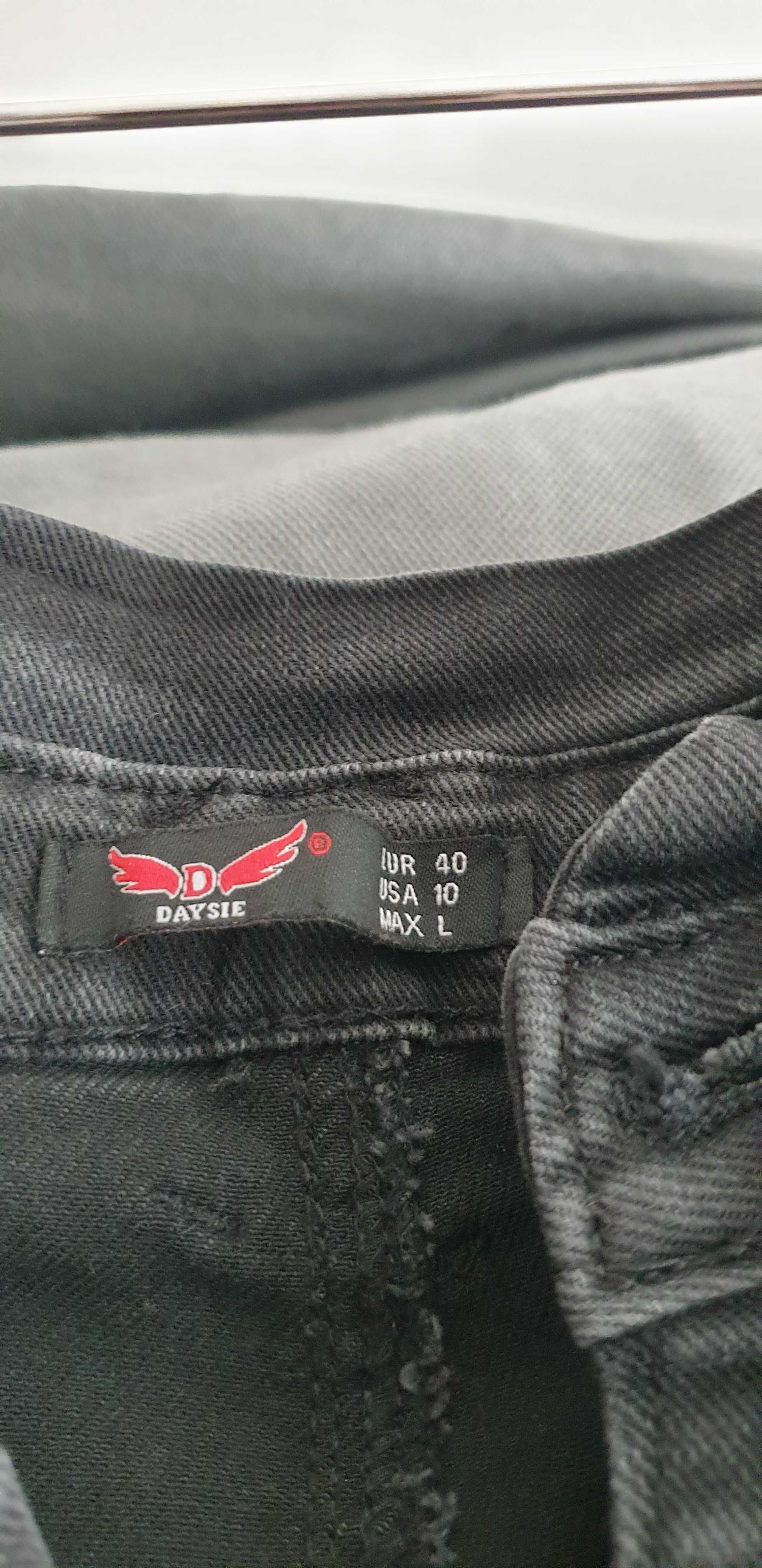 Jeans pretos desbotados
