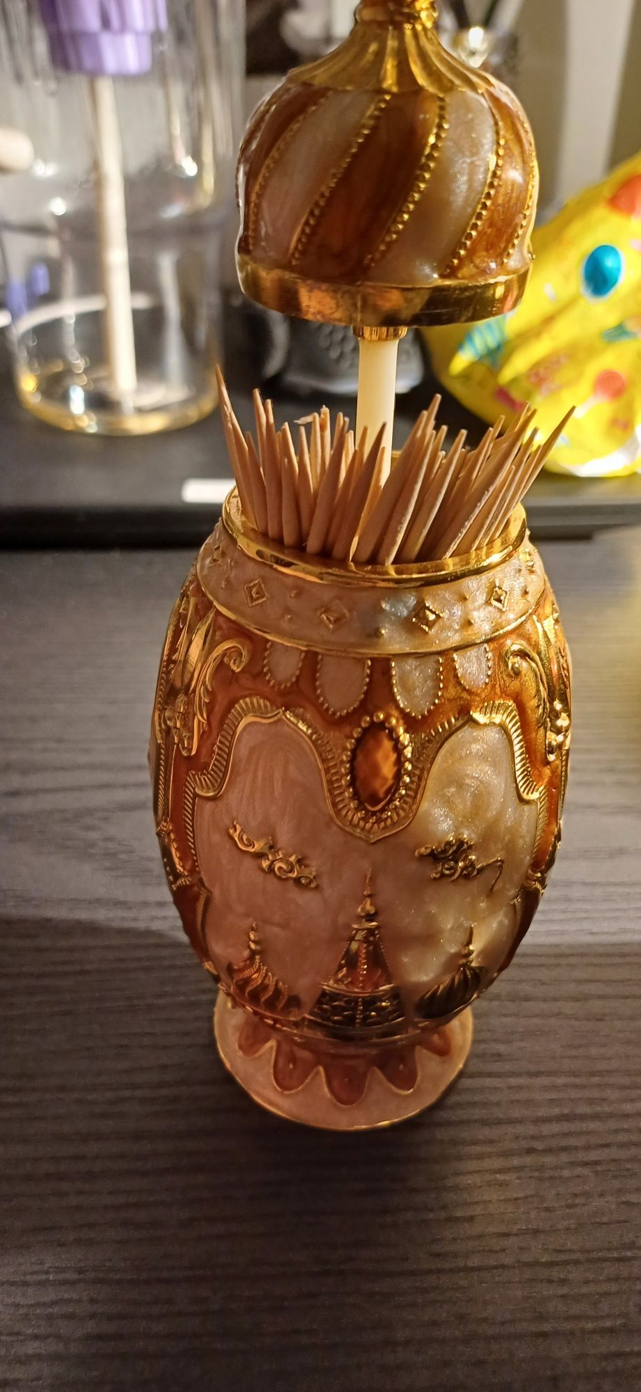 Яйцо фаберже для зубочисток