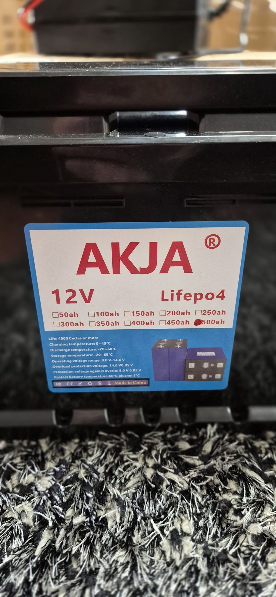 Bateria AKJA 12V LiFePO4 – NOVA + Carregador