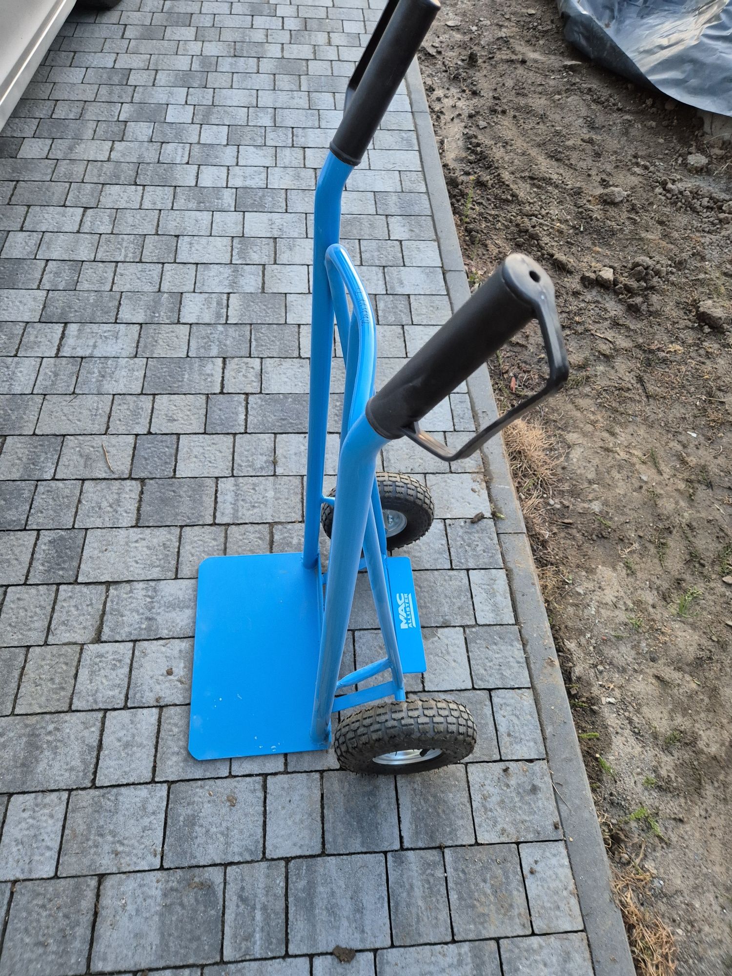 Wózek MacAllister 300 kg - praktycznie nowy
