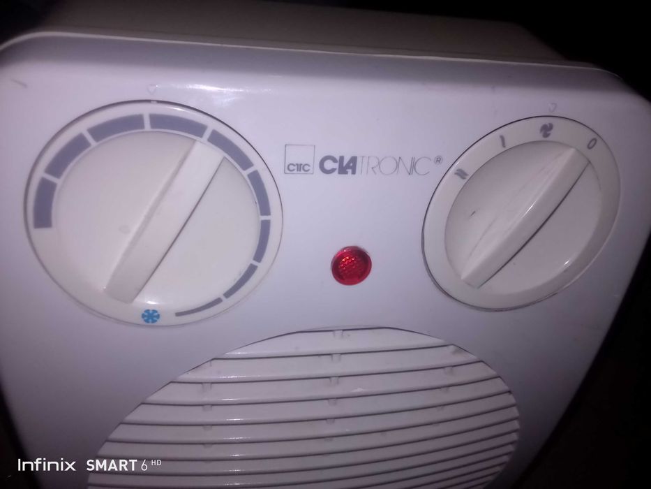 Farelka grzejnik elektryczny wentylator 230V 2000 Wat