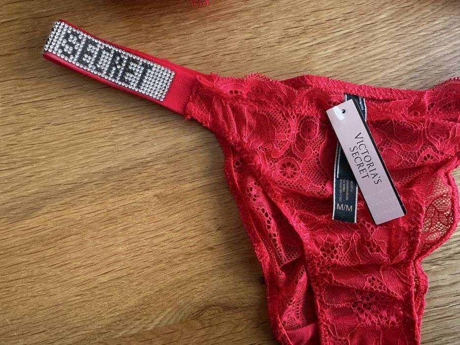 NOWY komplet bielizny Victoria’s Secret rozmiar C75 stanik + majtki