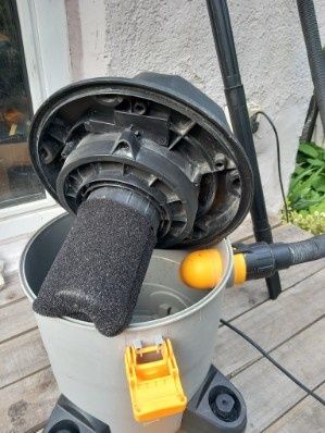 Odkurzacz przemysłowy  TITAN 1300W