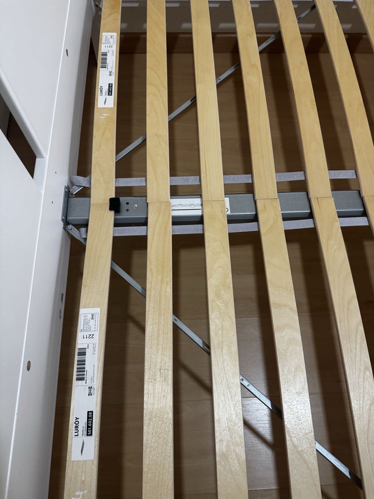 Cama casal 140x200 - modelo Songsand IKEA