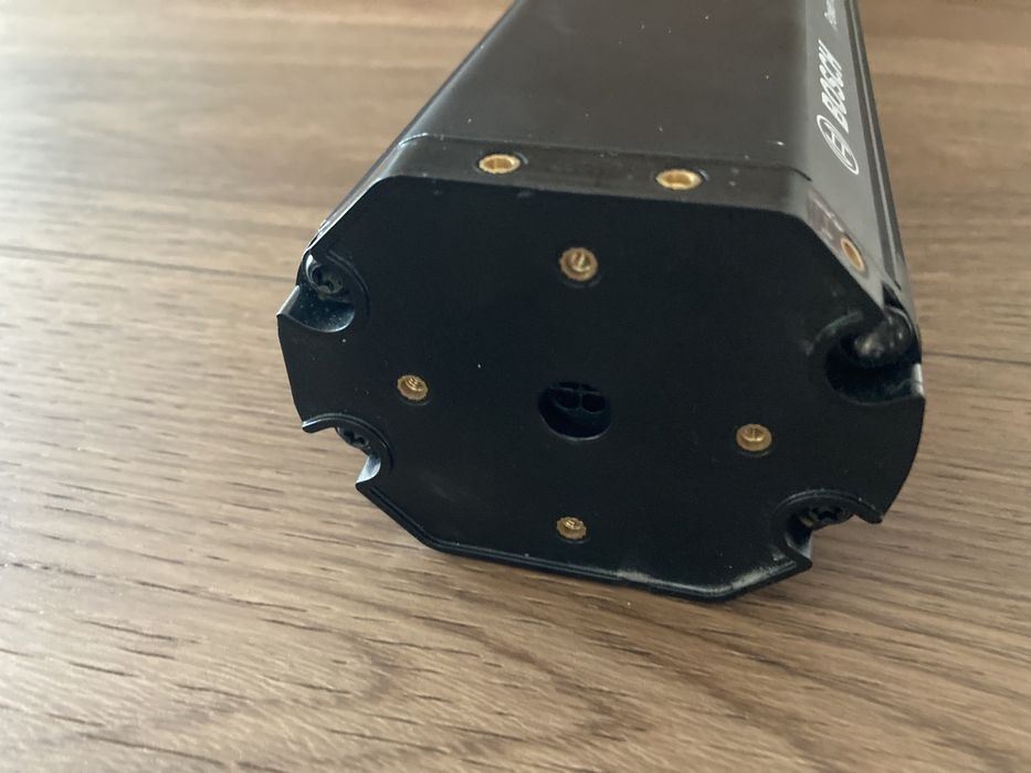 Bateria Bosch Powertube 750 Wh pozioma 13 cykli