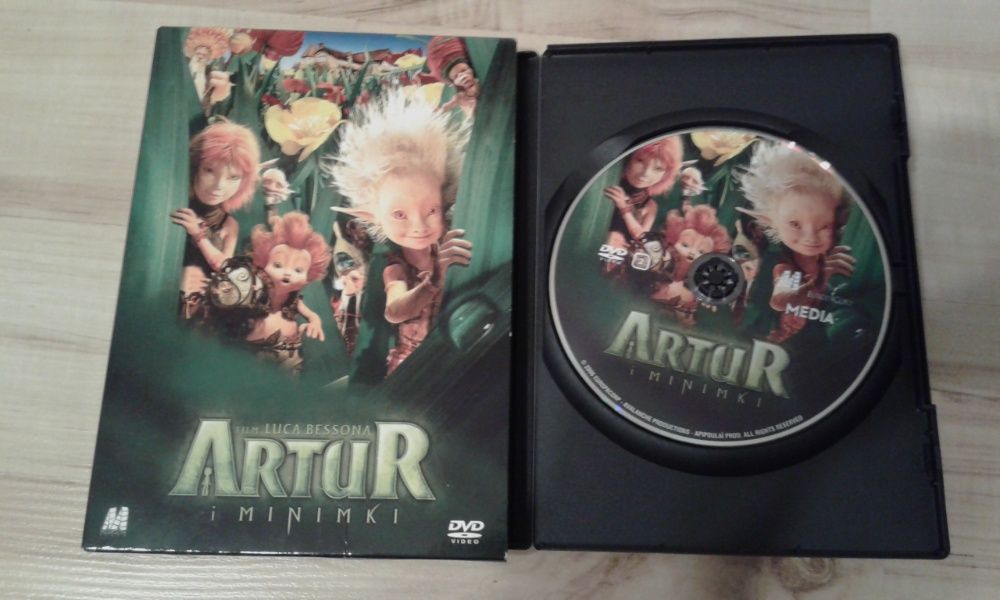 Artur i Minimki (Arthur et les Minimoys) film na DVD