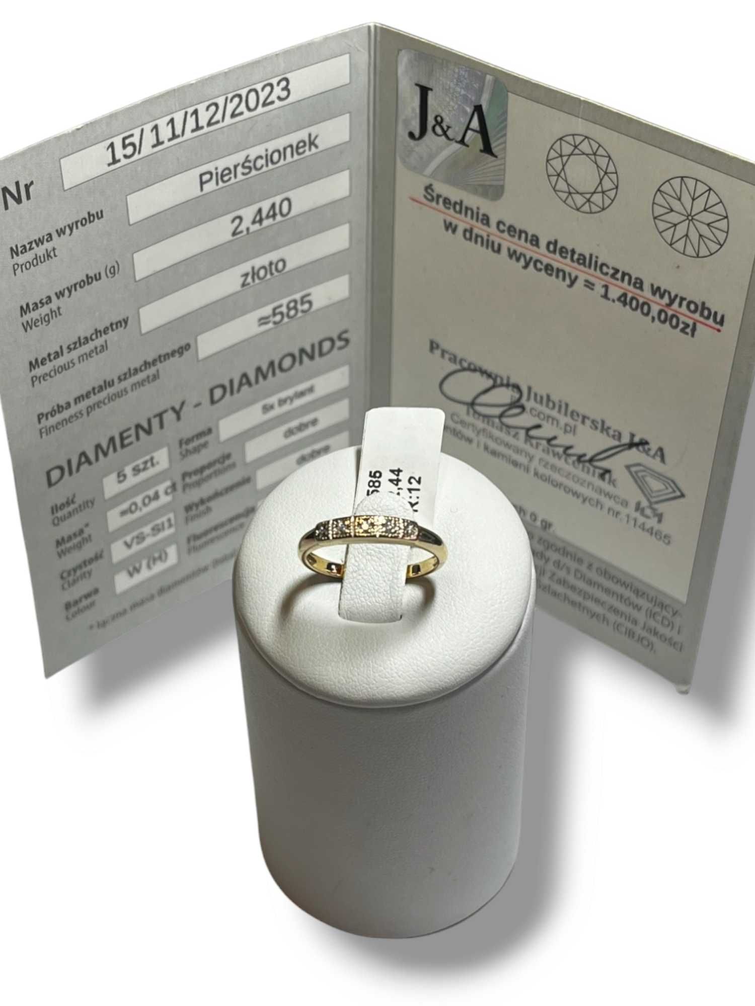 Złoty pierścionek z Brylantami 585 0,04 CT