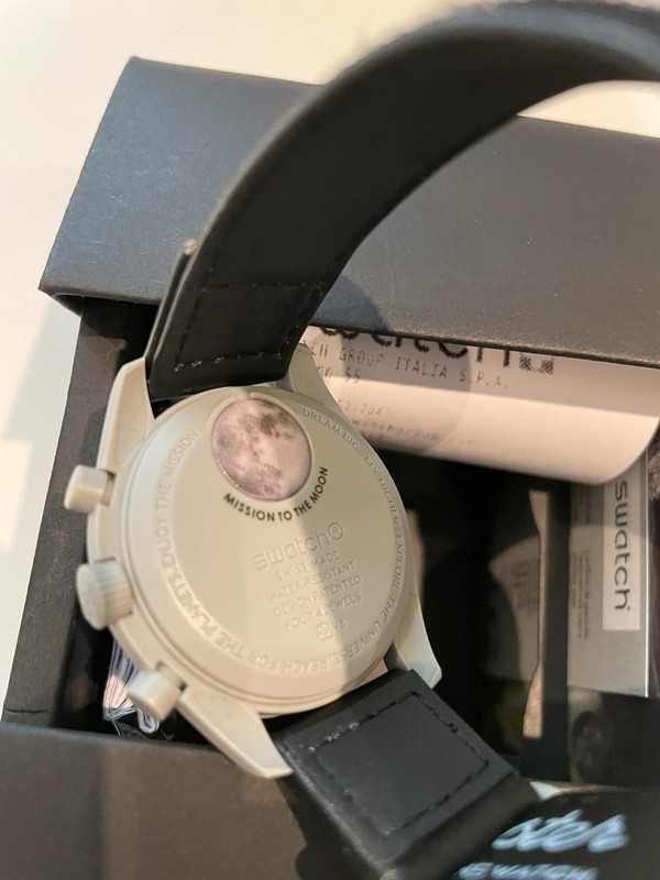 Omega x Swatch Moon SO33M100 Laserowy Grawer
