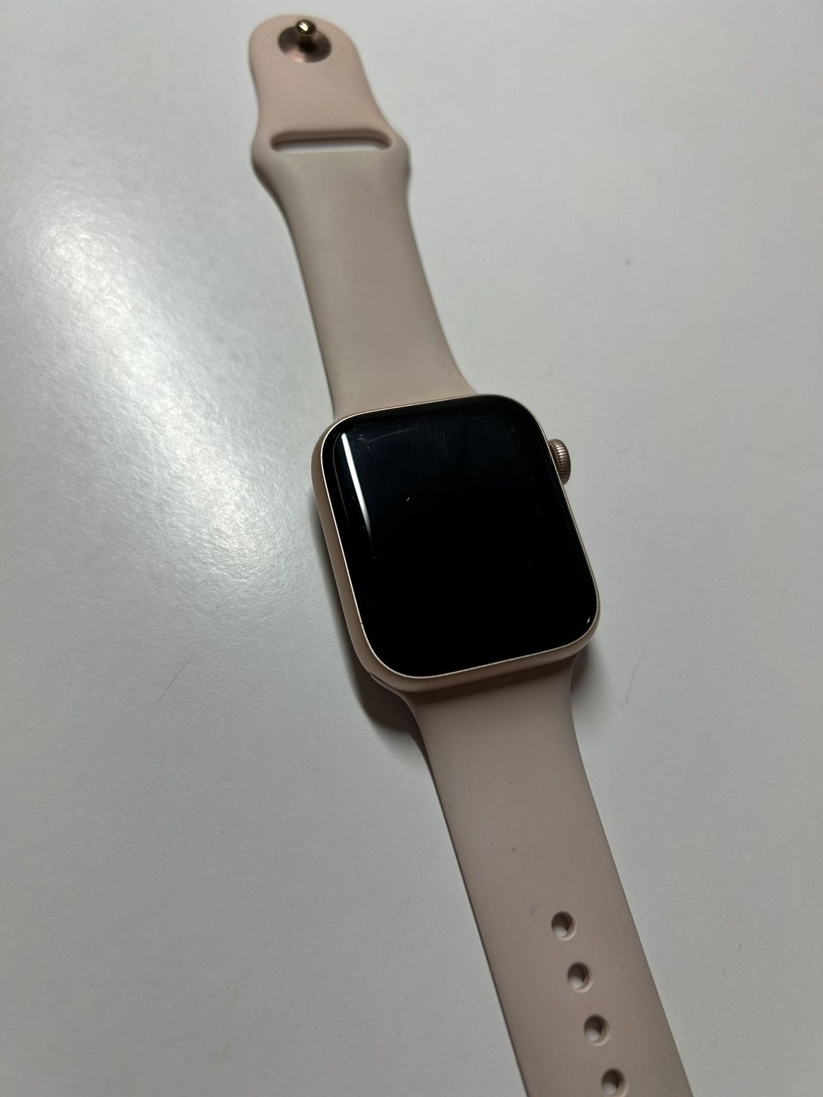 Apple Watch Series 4/44 мм Rose Gold 
Rose Gold