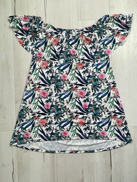 Sukienka hiszpanka Mohito