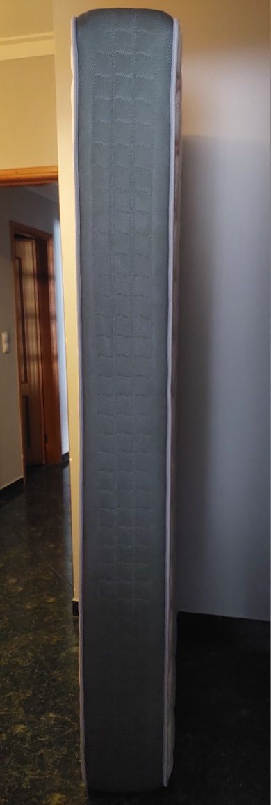 Colchão Viscoelástico 90×200