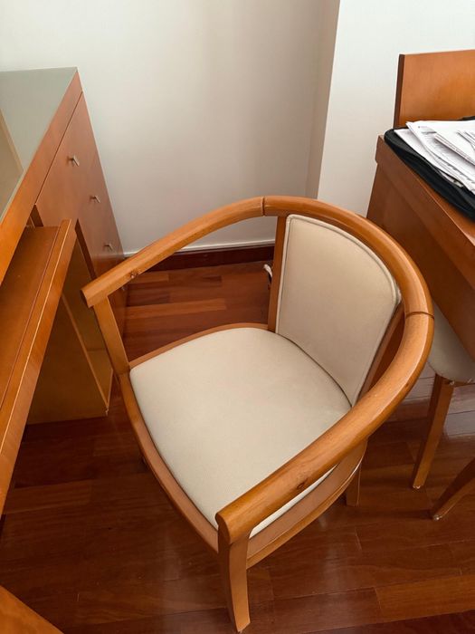 Secretaria madeira (faia) com estante e cadeira