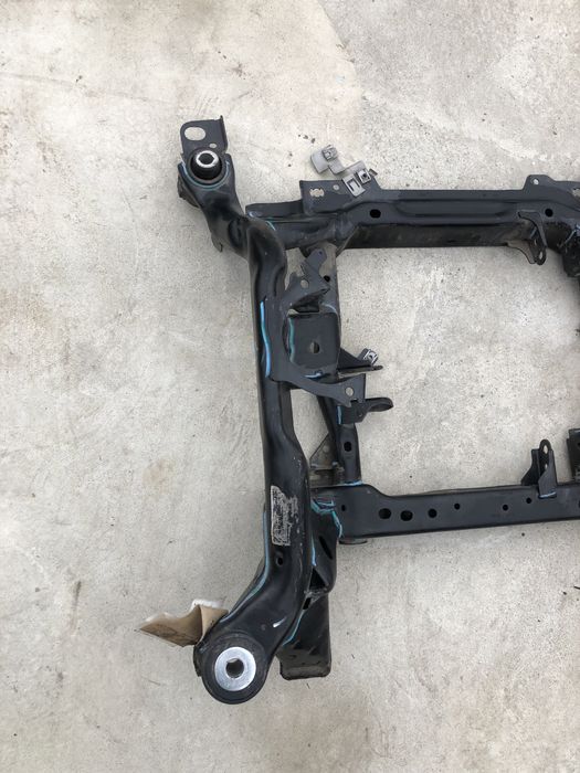 Передній підрамник w166 Mercedes Benz ML GLE GL GLS Бензин Дизель