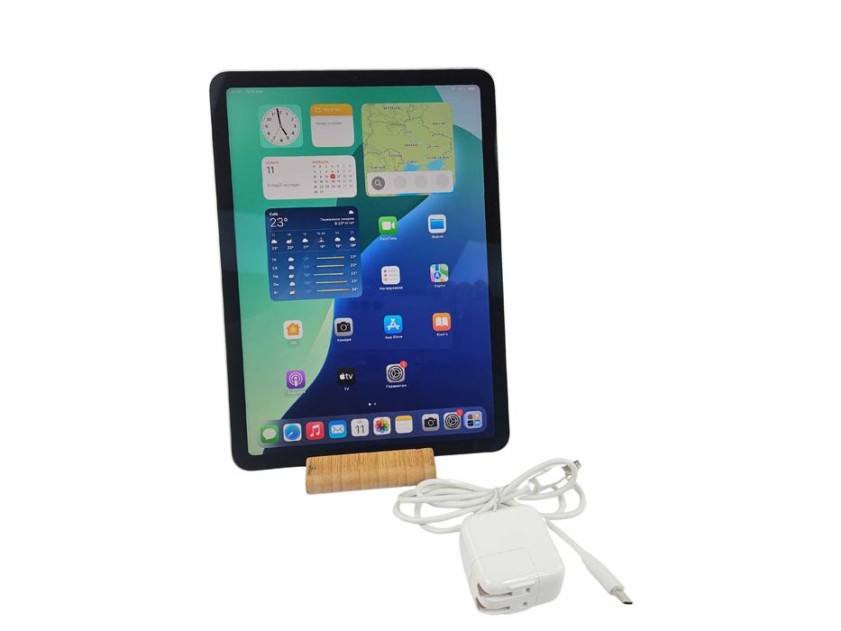 Планшет Apple iPad Air 4 64 ГБ Wi-Fi