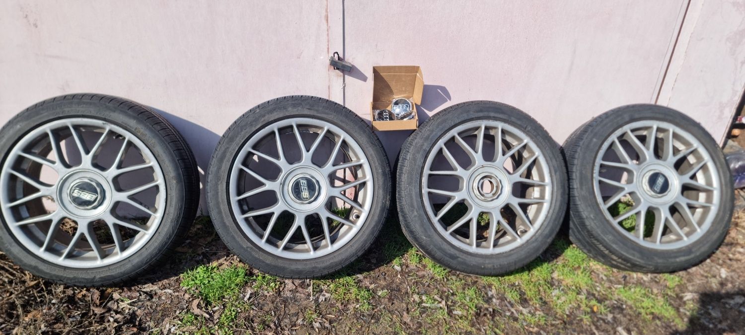Диски R17 BBS  RC 307 5×112 8J×17 ET35
5x112
8Jx17
ET35