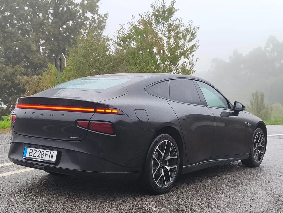 Xpeng P7i 86.2 kWh AWD Performance
