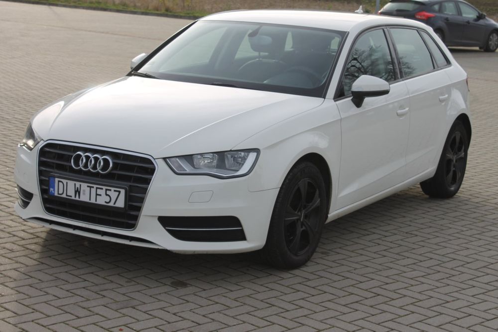 Audi A3 2.0 TDI 2013r 5'cio drzwiowa Klimatyzacja  Navi Alufelgi 17