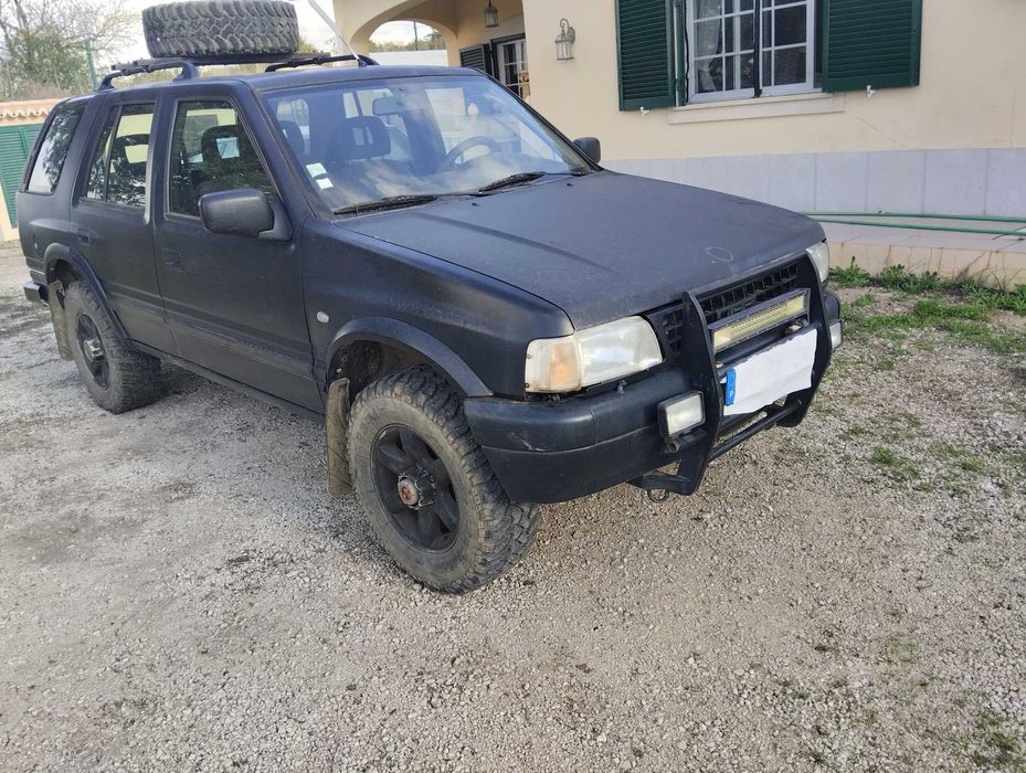 Jipe Opel Frontera 2.5