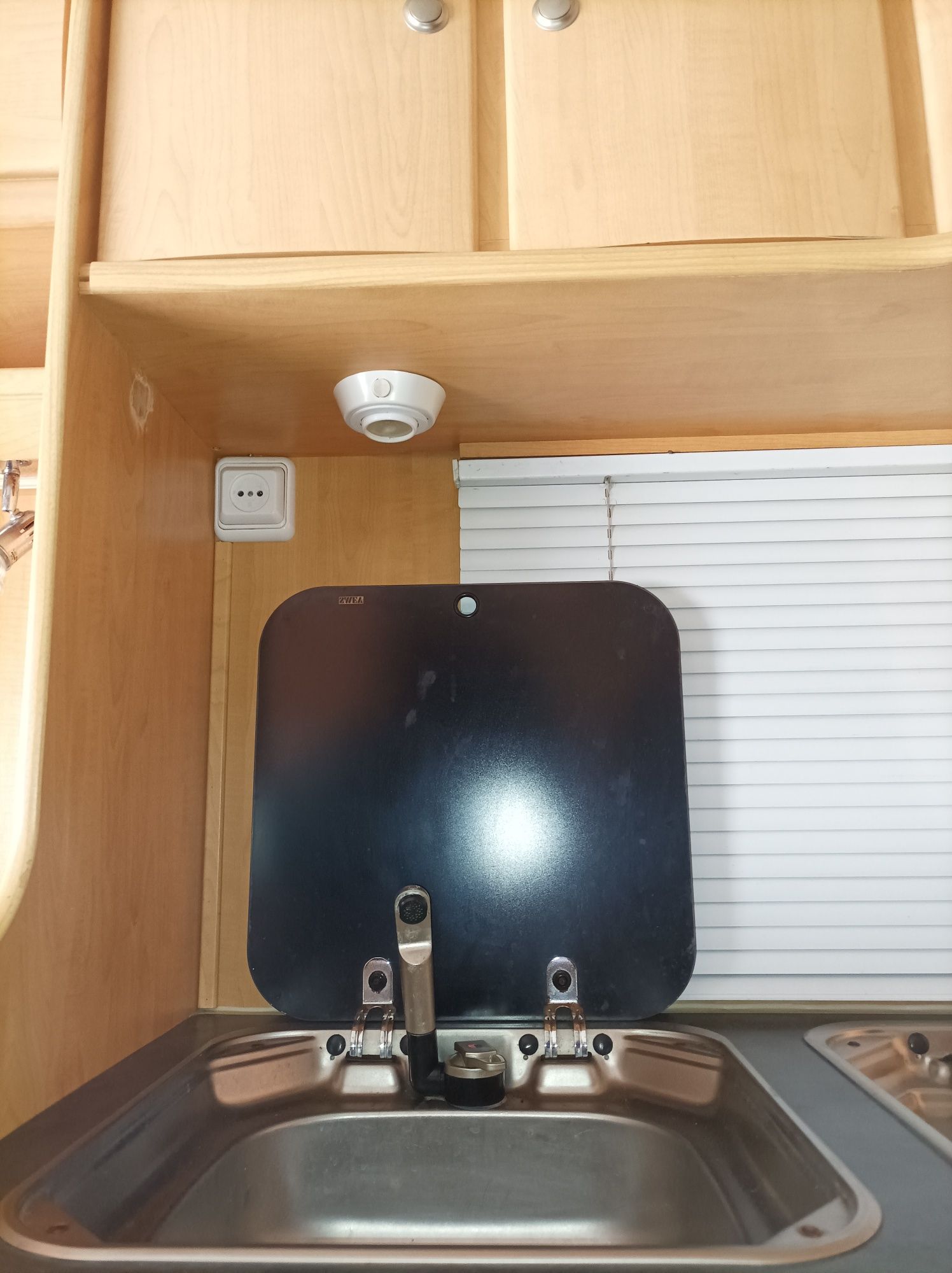 Caravana Moncayo Futura 495 TF
