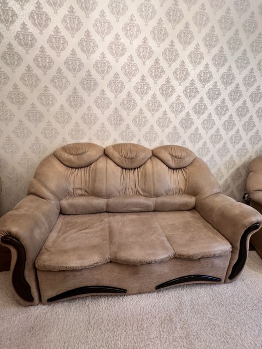 Продам мебель диван +2 кресла