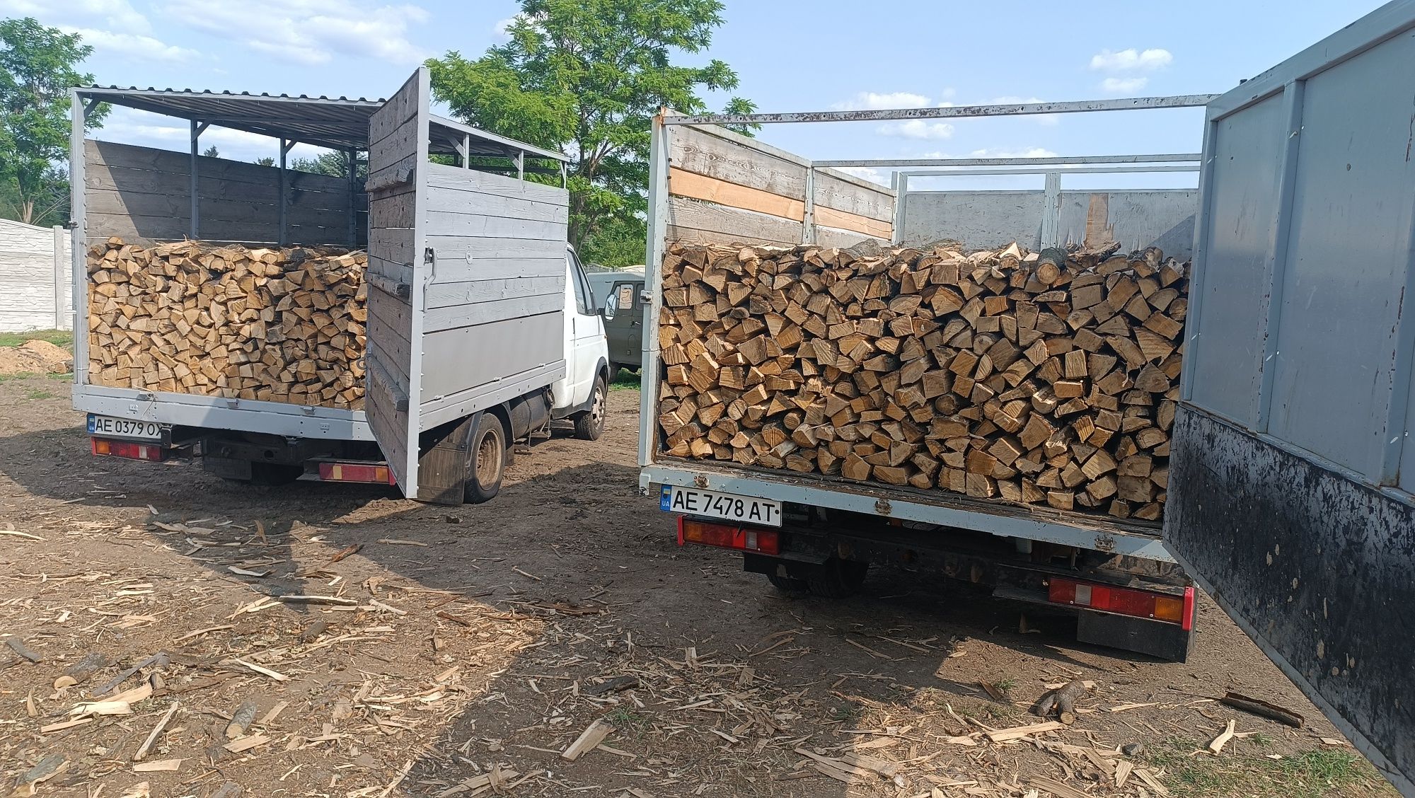 Продам дрова уложенні не насипом.