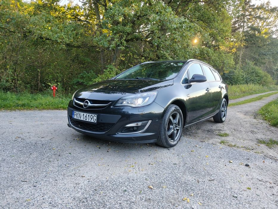 Opel Astra J 1.4 Turbo nawigacja alufelgi zamiana