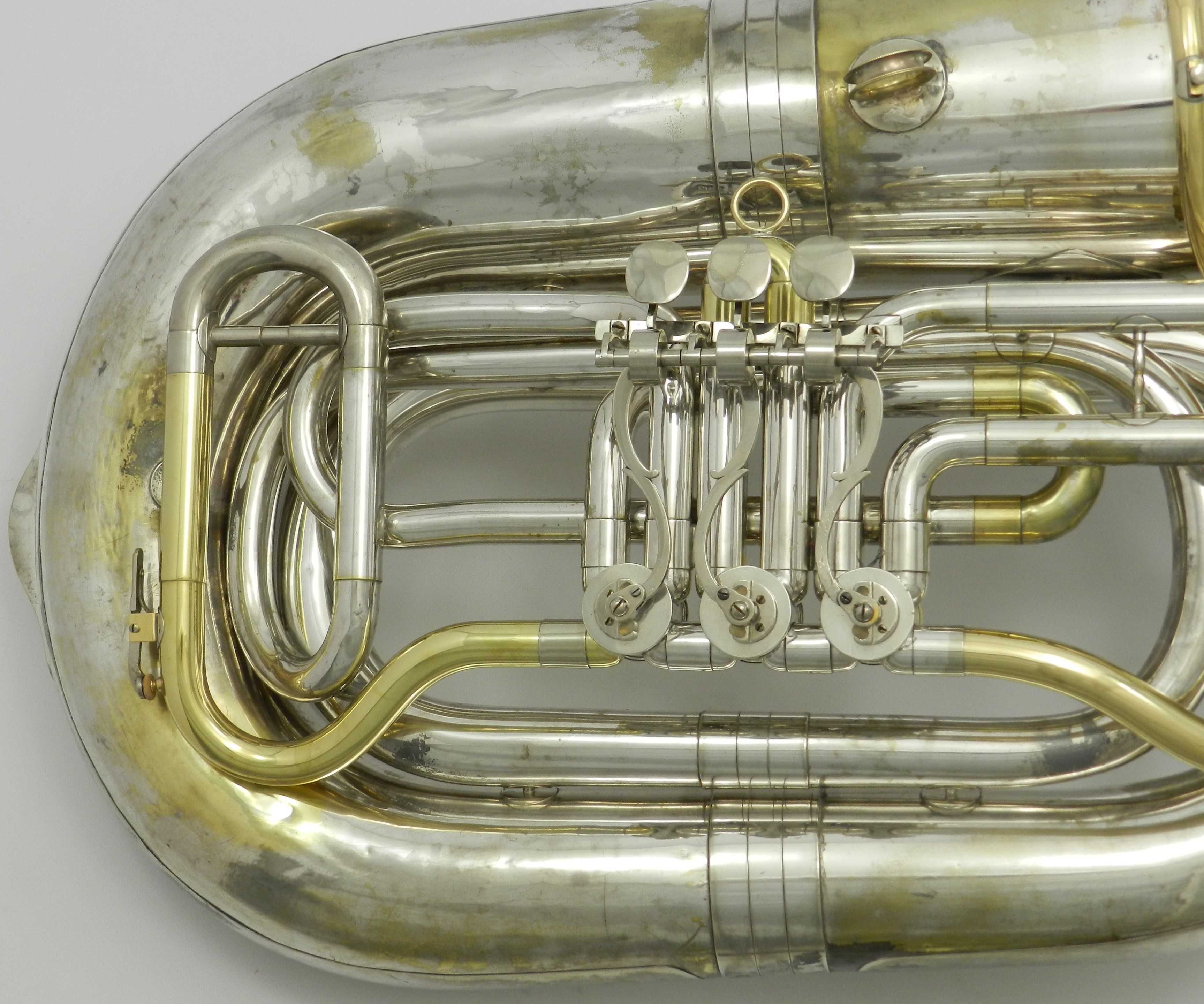 Tuba Bb Kaiser Lignatone Po przeglądzie technicznym DR21-189