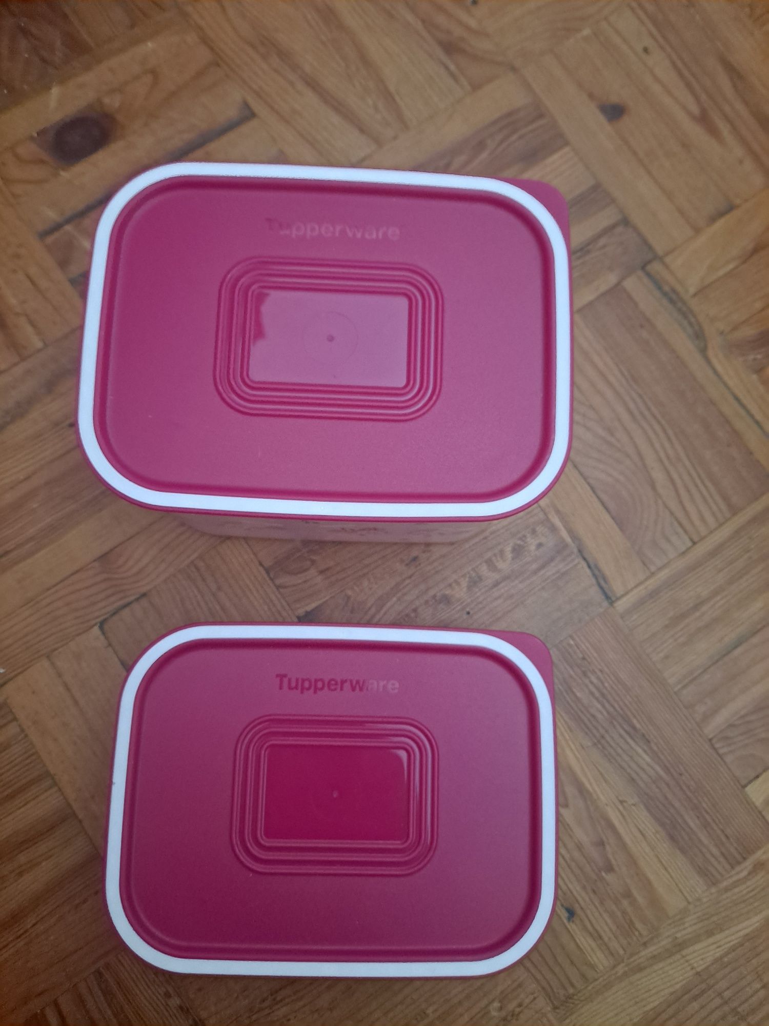 Conjunto 2 caixas de conservação Tupperware