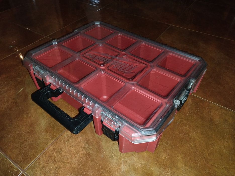 Walizka Milwaukee organizer z pojemnikami narzędzia nowa.