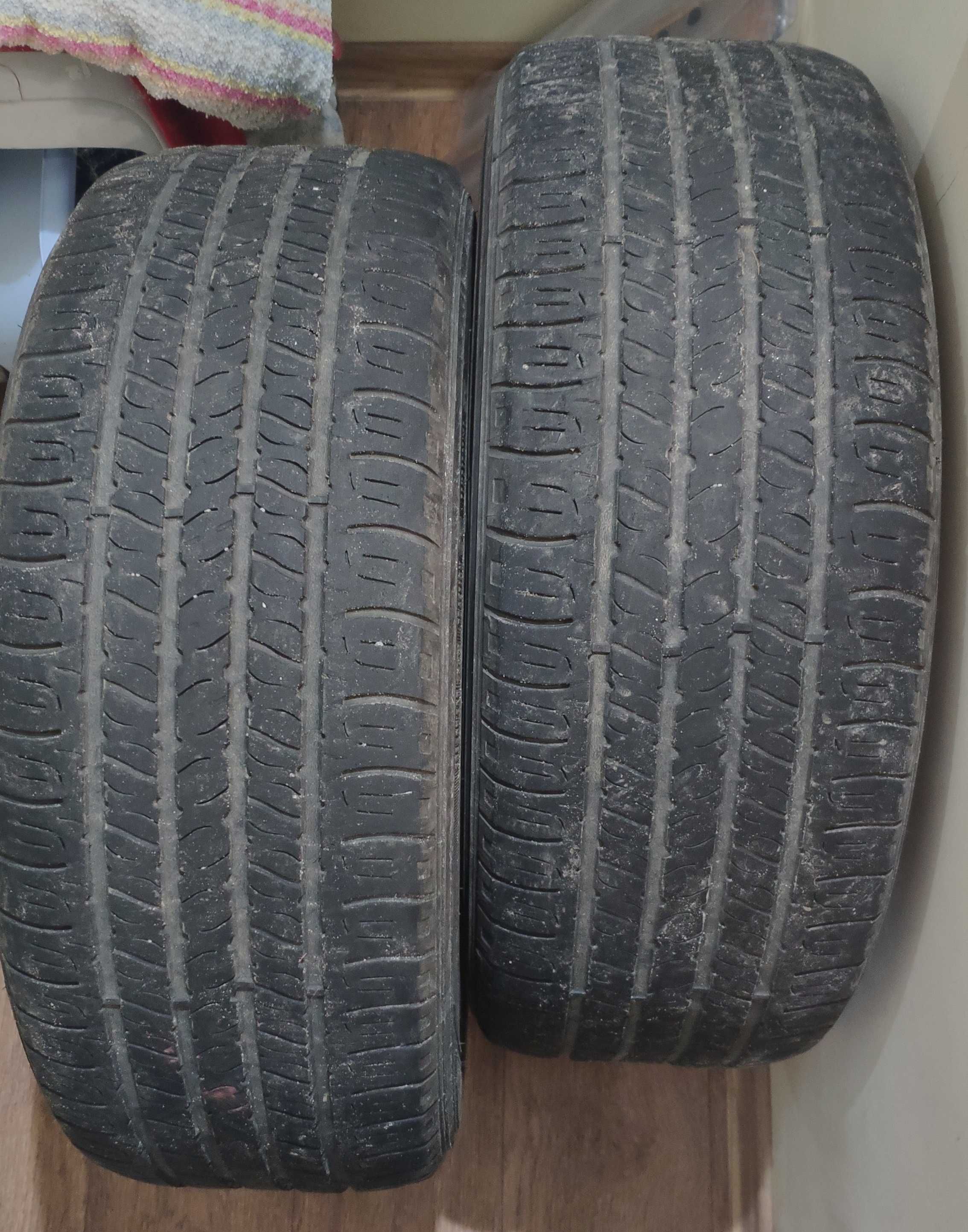 Шины Goodyear 215/55 R16 б/у