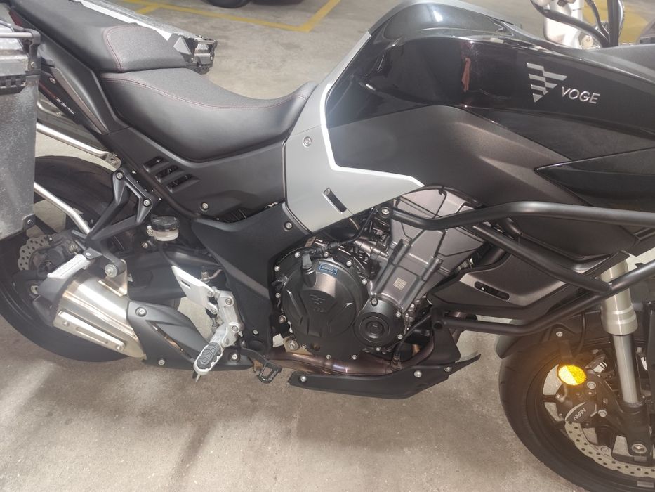 Voge 500 DS irrepreensível