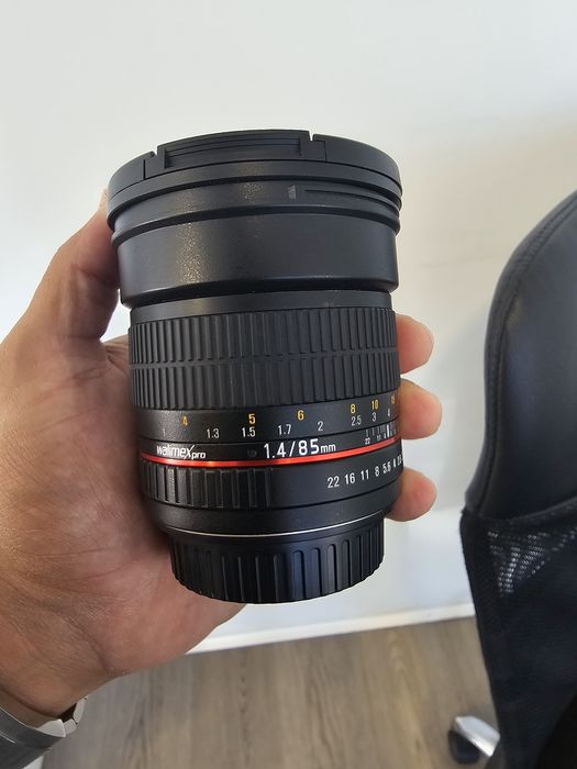 Canon 6d mark 2 II como nova mais duas objetivas 24mm e 85