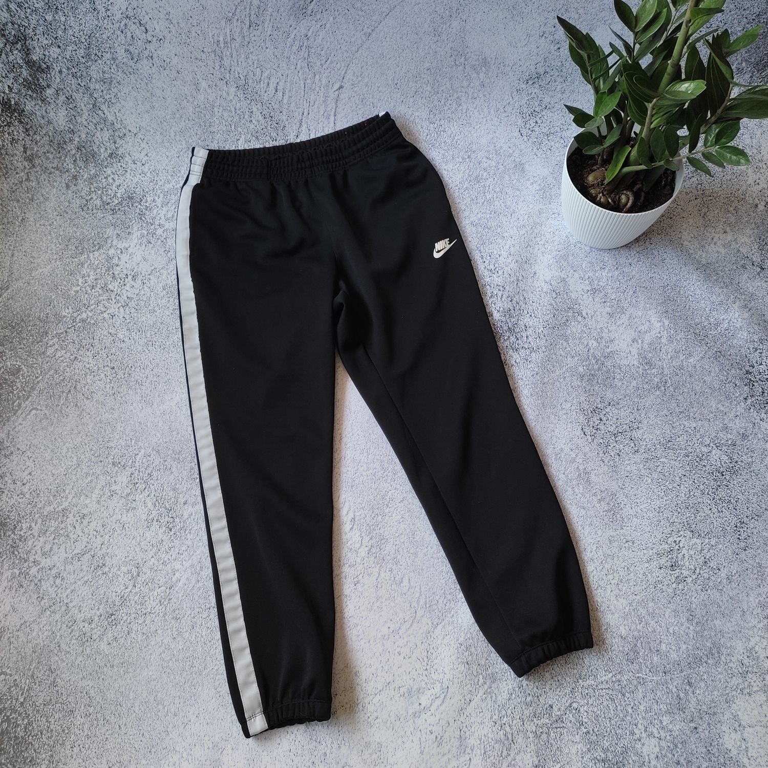 Мужские спортивные штаны nike skinny tribute joggers tech