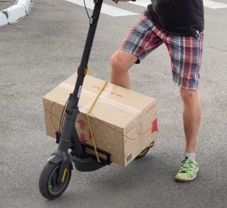 Багажник для самоката Ninebot и других
