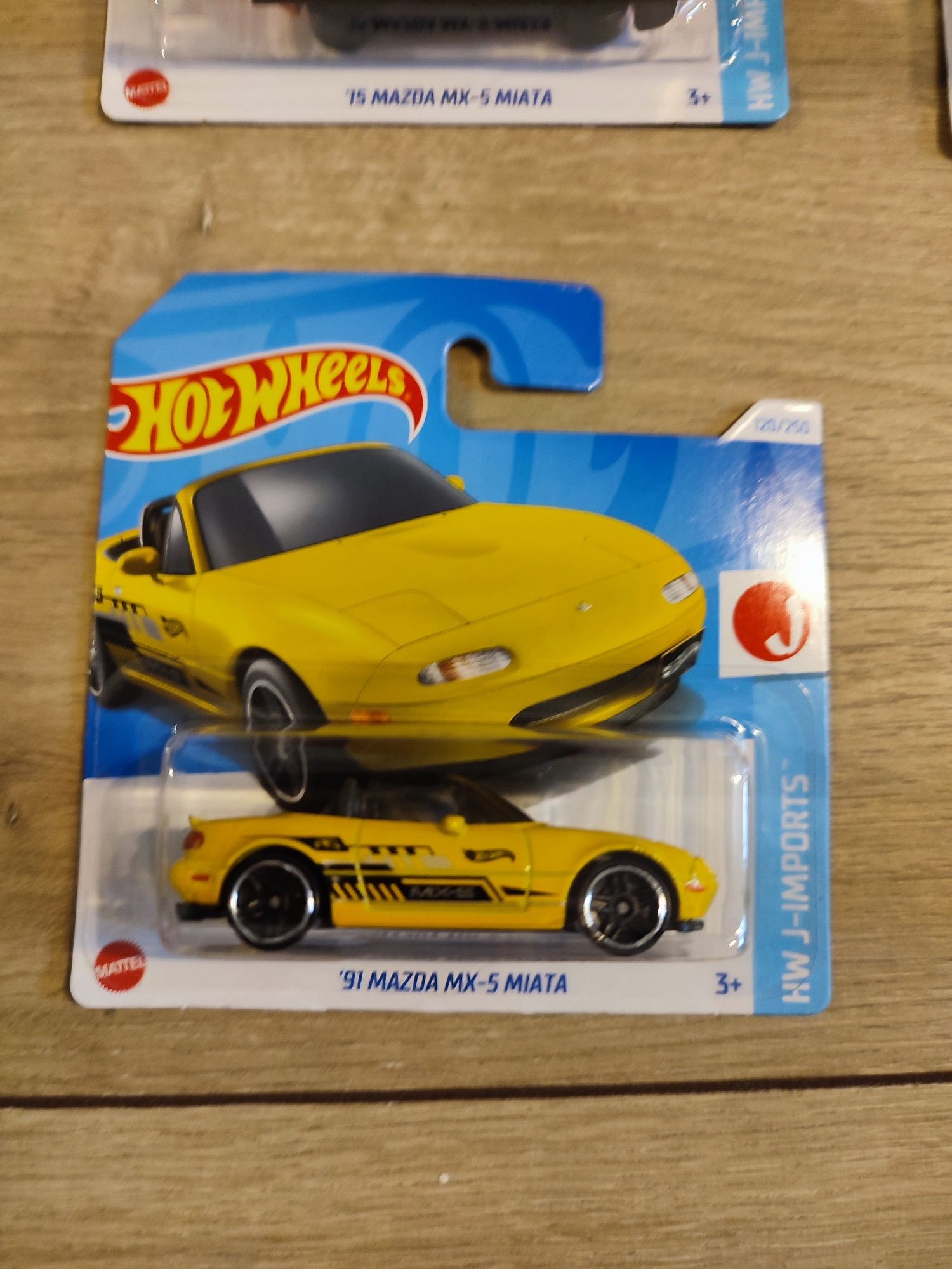 Hot wheels mazda mx5 miata 4 sztuki