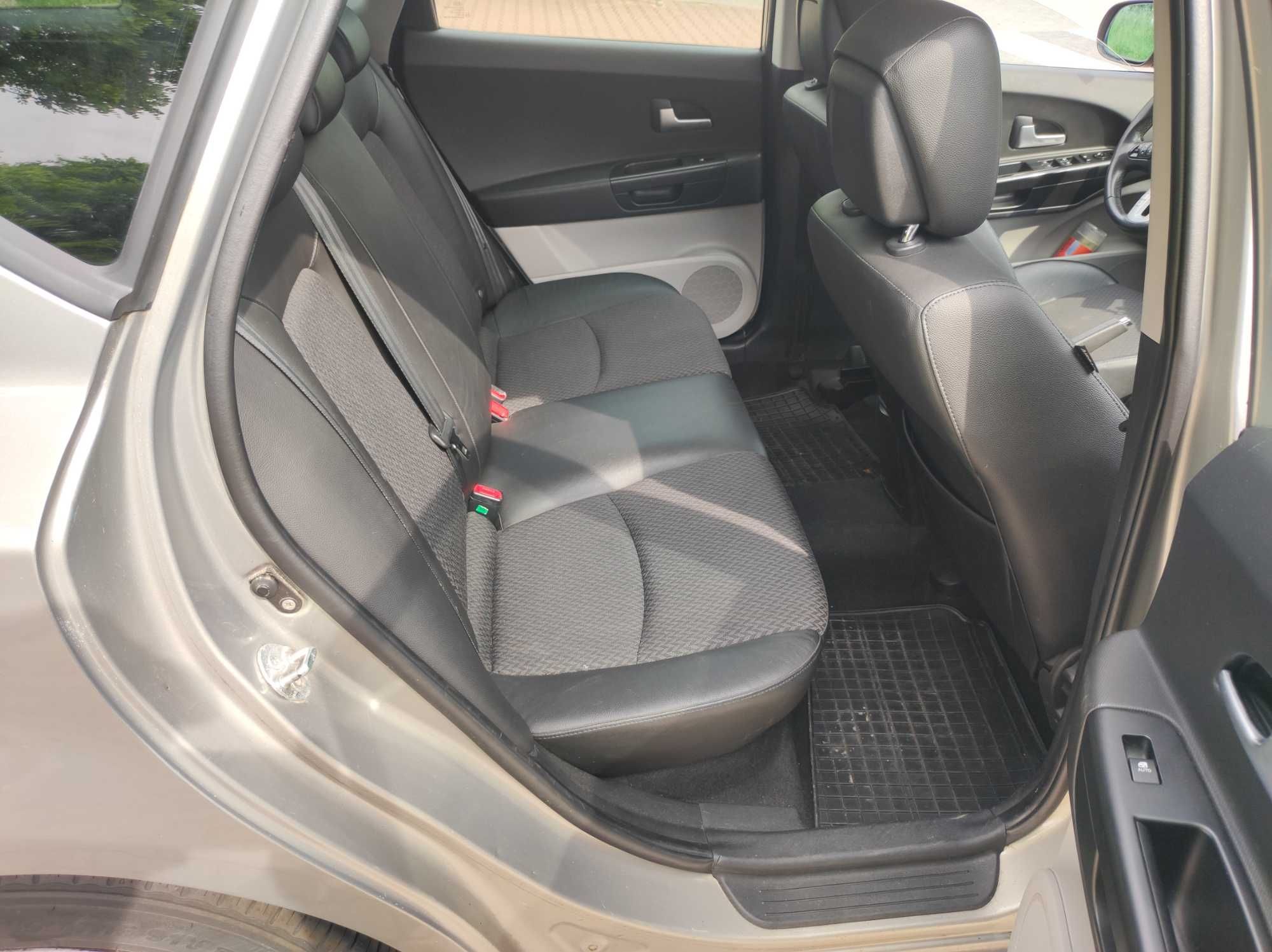 KIA CEED - KOMBI 2011 rok. 1.6 Crdi