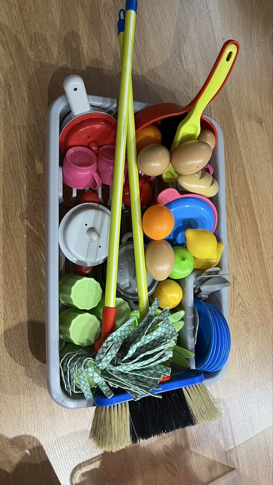 Cozinha de criança e acessorios