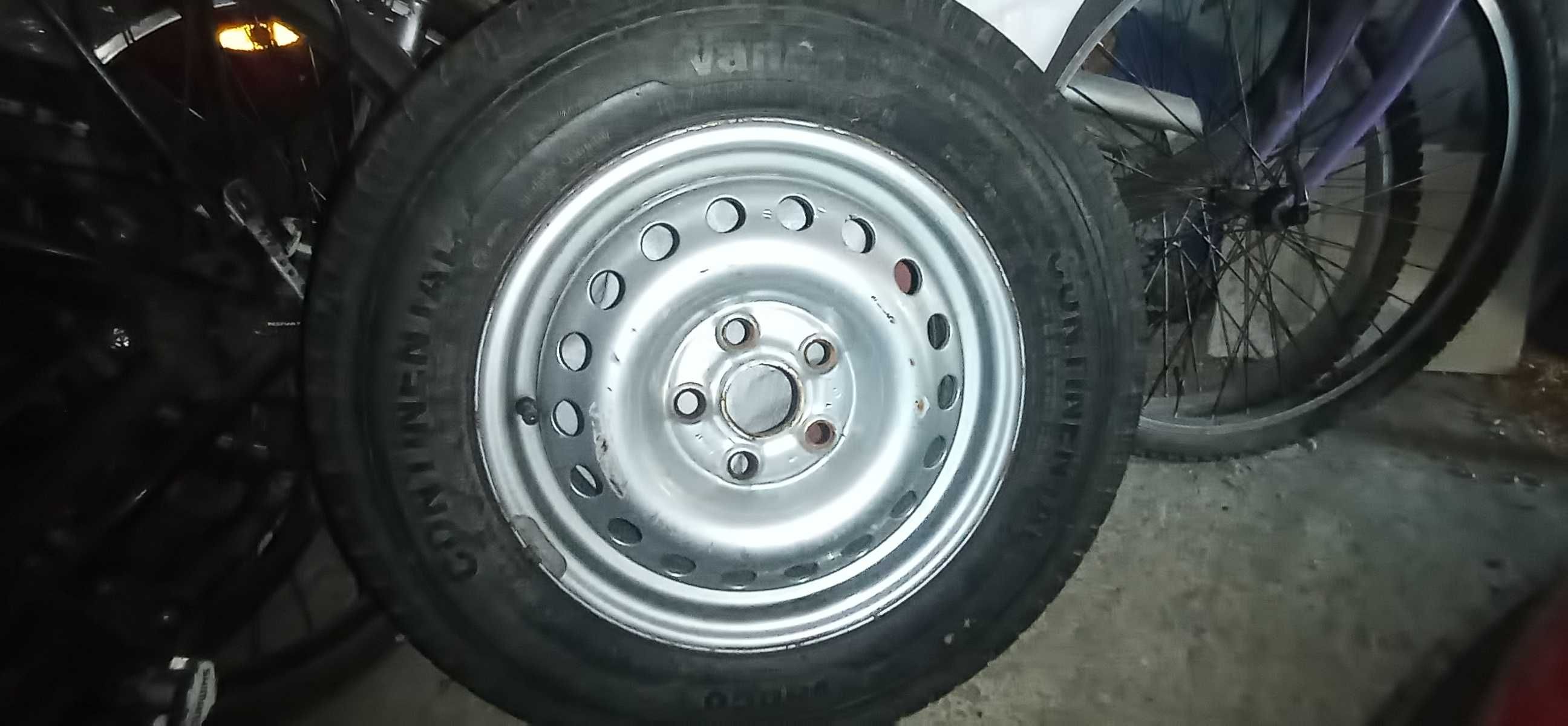 Continental Vanko-8 195/70 R15