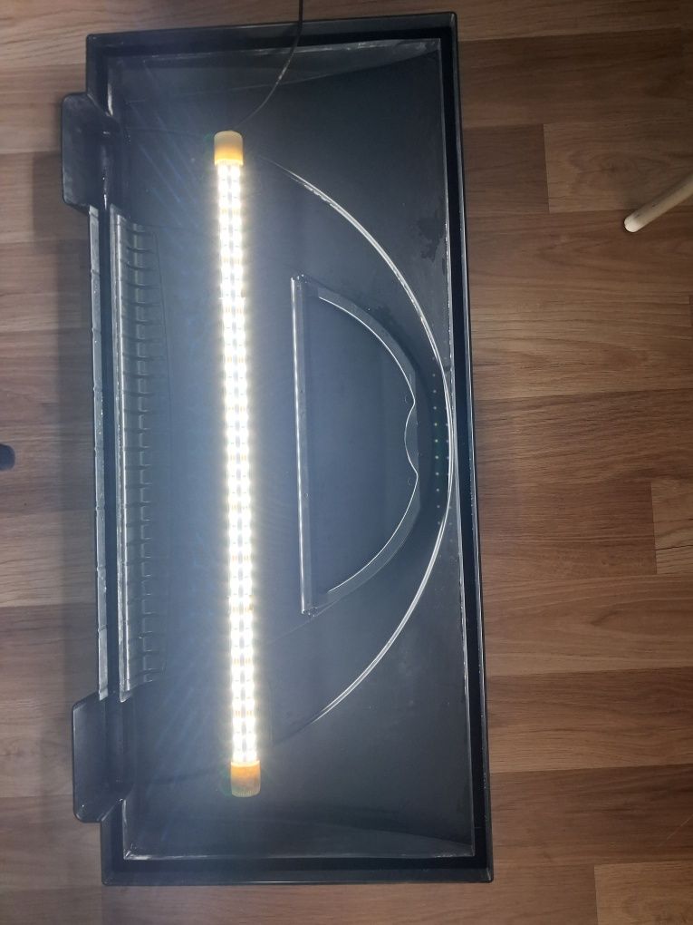 Diversa pokrywa akwariowa 80x35 cm LED