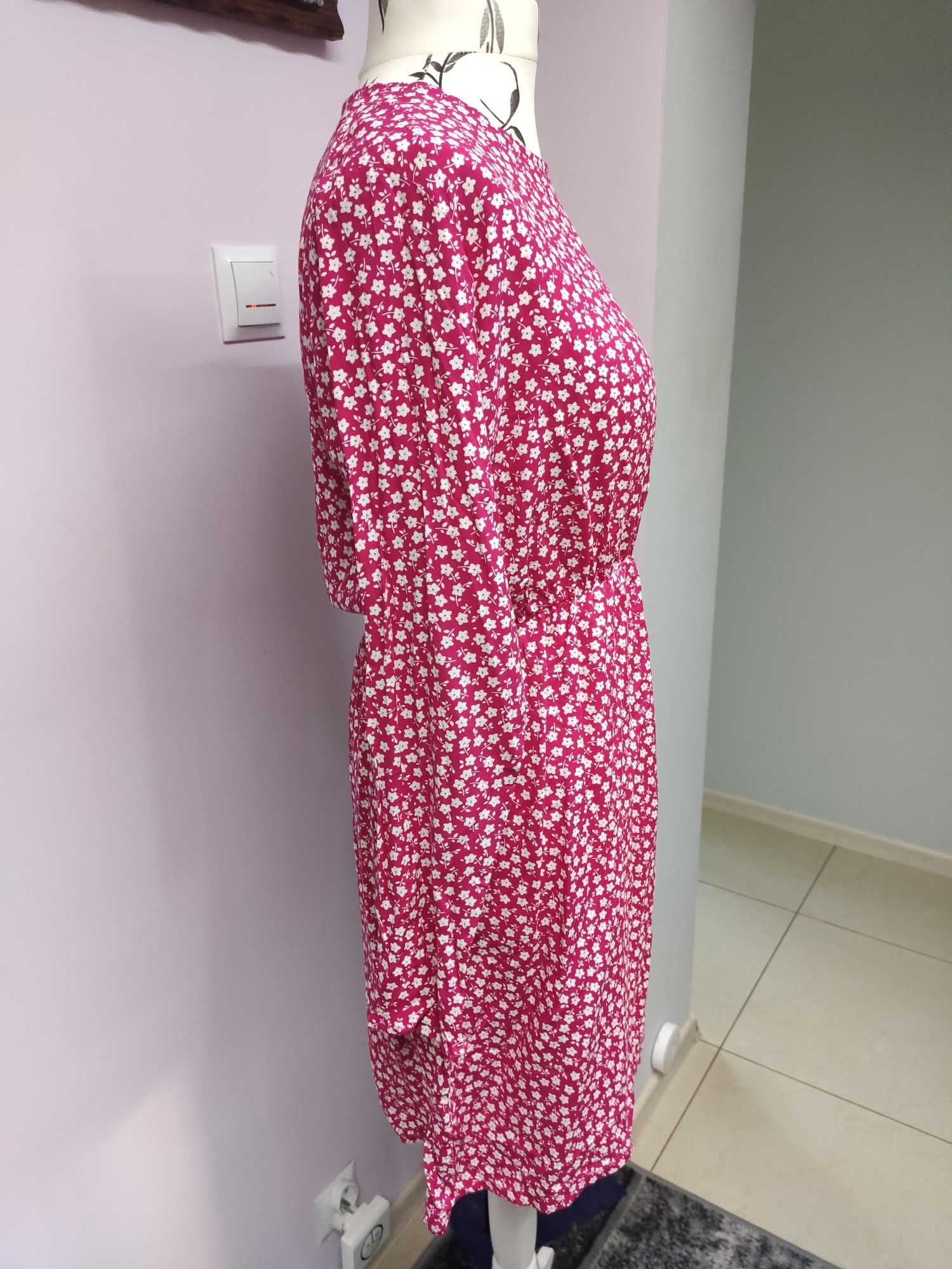 Nowa sukienka kwiaty 100% wiskoza rozmiar XL