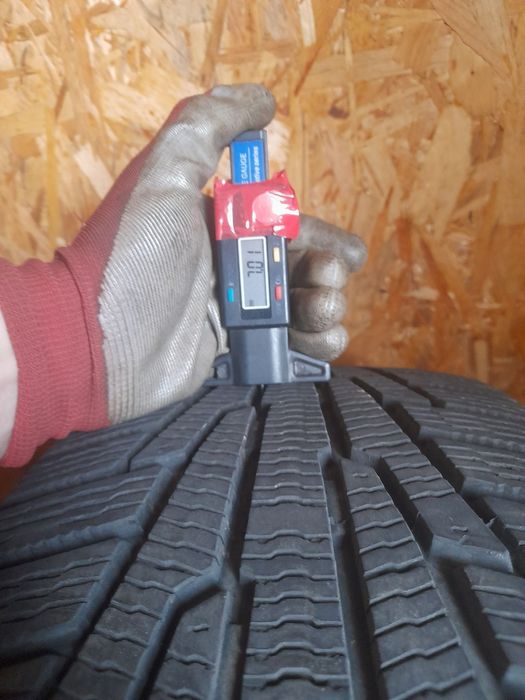 Шини Nokian Nordman RS2 215/55 R17 98R XL Б/У 7 мм