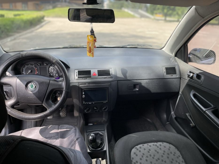 Продам свою Skoda Fabia 1