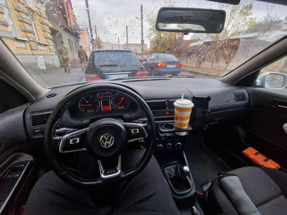 Volkswagen golf 4