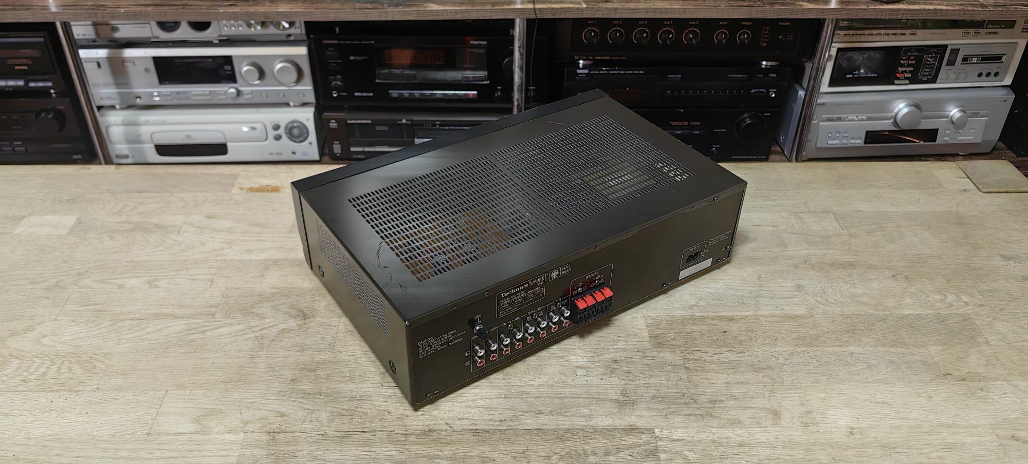 Підсилювач Technics SU-V300/4Ω