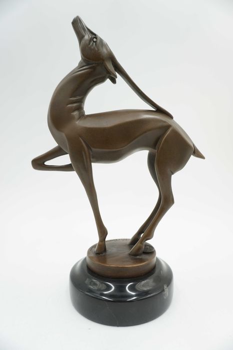 FIGURA Z BRĄZU młody jeleń prezent dla myśliwego art deco