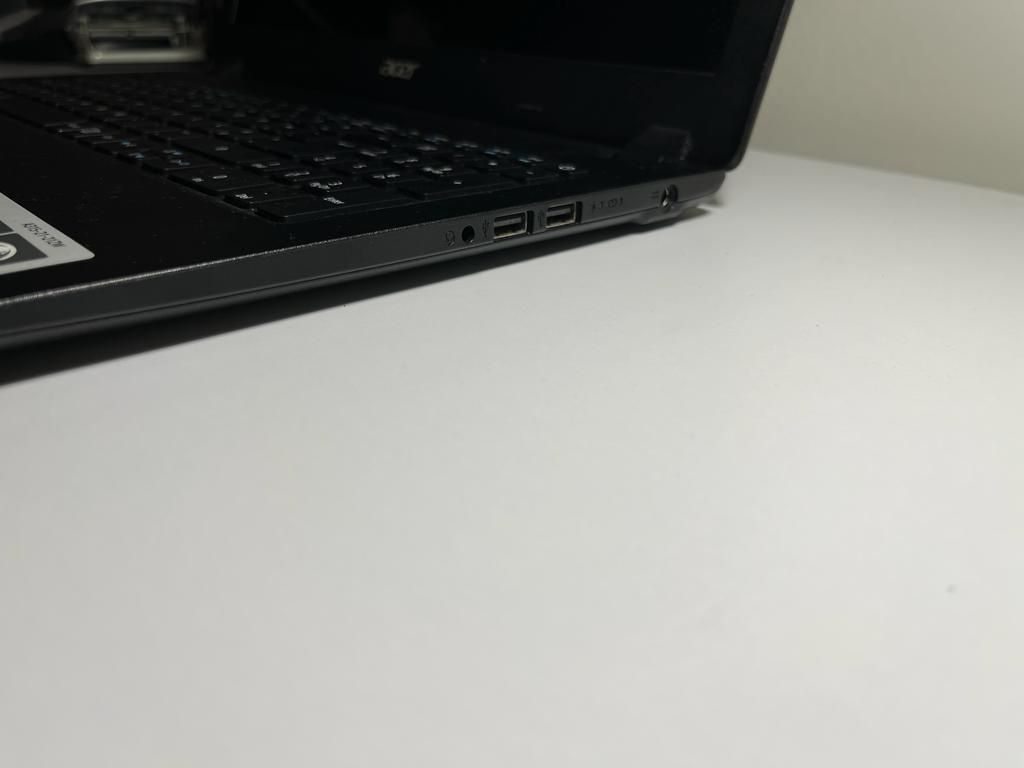 Computador Acer Aspire 3