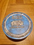 Sprzedam Reuzel Strong Hold Water 340 g.