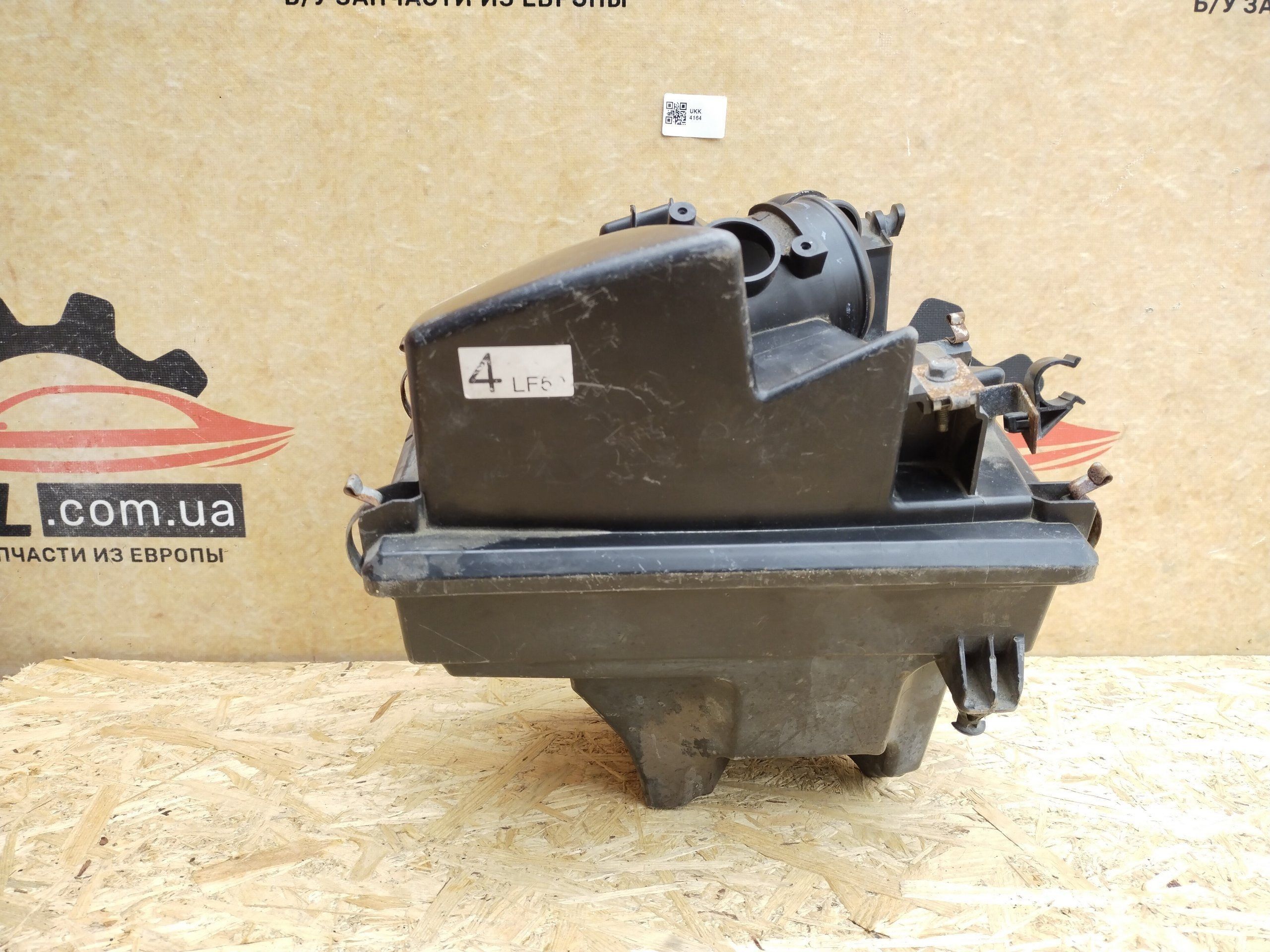 Mazda 3 BK 03-09 2.0 корпус воздушного фильтра
